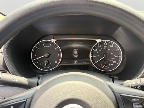 Used 2023 Nissan Sentra SV FWD image 29
