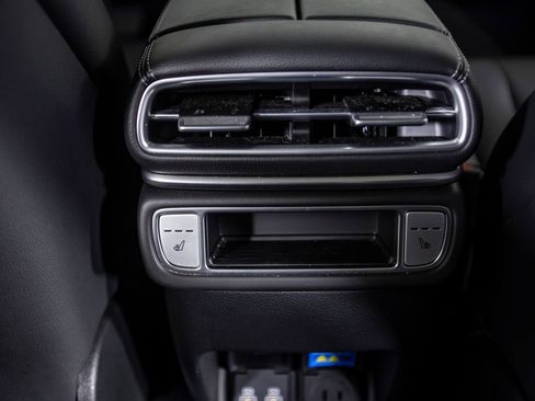 Used 2025 Genesis GV80 3.5T Advanced image 30