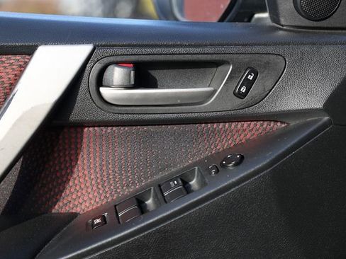 Used 2013 MAZDA MAZDA3 Touring image 40