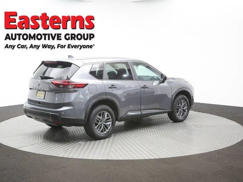 Used 2024 Nissan Rogue S AWD/4WD image 37