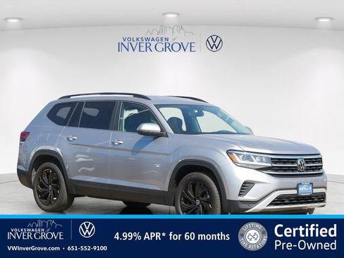 Certified 2023 Volkswagen Atlas SE w/ Black Wheel Package AWD/4WD image 1