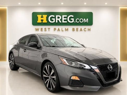 Used 2019 Nissan Altima 2.5 SR FWD image 4