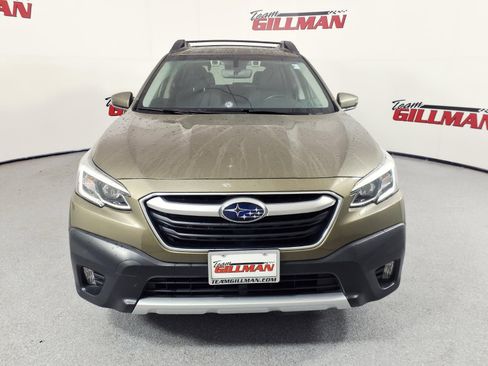 Used 2022 Subaru Outback Limited XT w/ Tech Package 3 AWD/4WD image 2