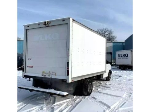 Used 2016 Chevrolet Express 3500 image 5