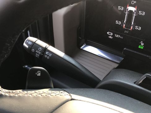 Used 2026 GMC Hummer EV SUV AWD/4WD image 46