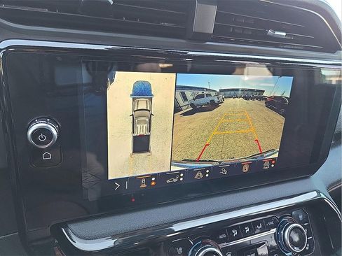 Used 2025 GMC Sierra 1500 AT4 w/ AT4 Premium Package image 19