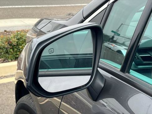 Certified 2025 Toyota Sienna XLE image 20