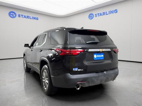 Used 2023 Chevrolet Traverse LT image 6