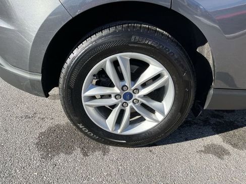 Used 2015 Ford Edge SEL w/ Equipment Group 201A image 21