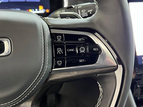 New 2025 Jeep Grand Cherokee Overland w/ Adv Protech Group III image 17