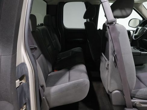 Used 2009 GMC Sierra 1500 SLE w/ Power Pack Plus AWD/4WD image 19