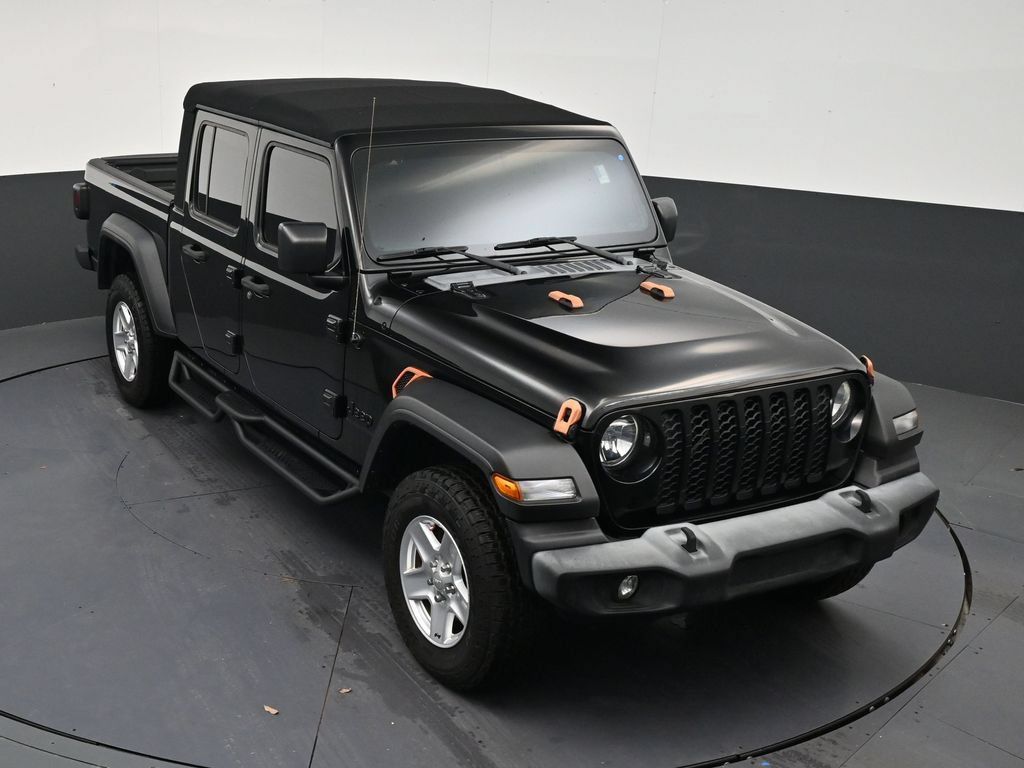 Used 2020 Jeep Gladiator Sport w/ Quick Order Package 24S AWD/4WD image 17