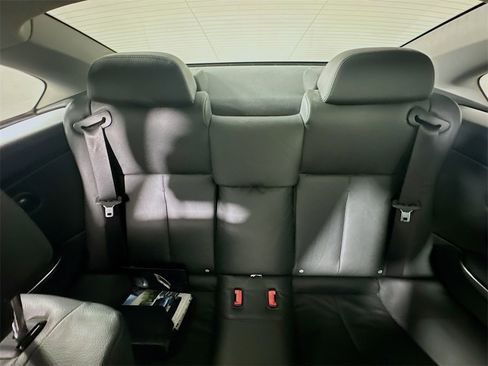 Used 2009 BMW 650i Coupe image 13