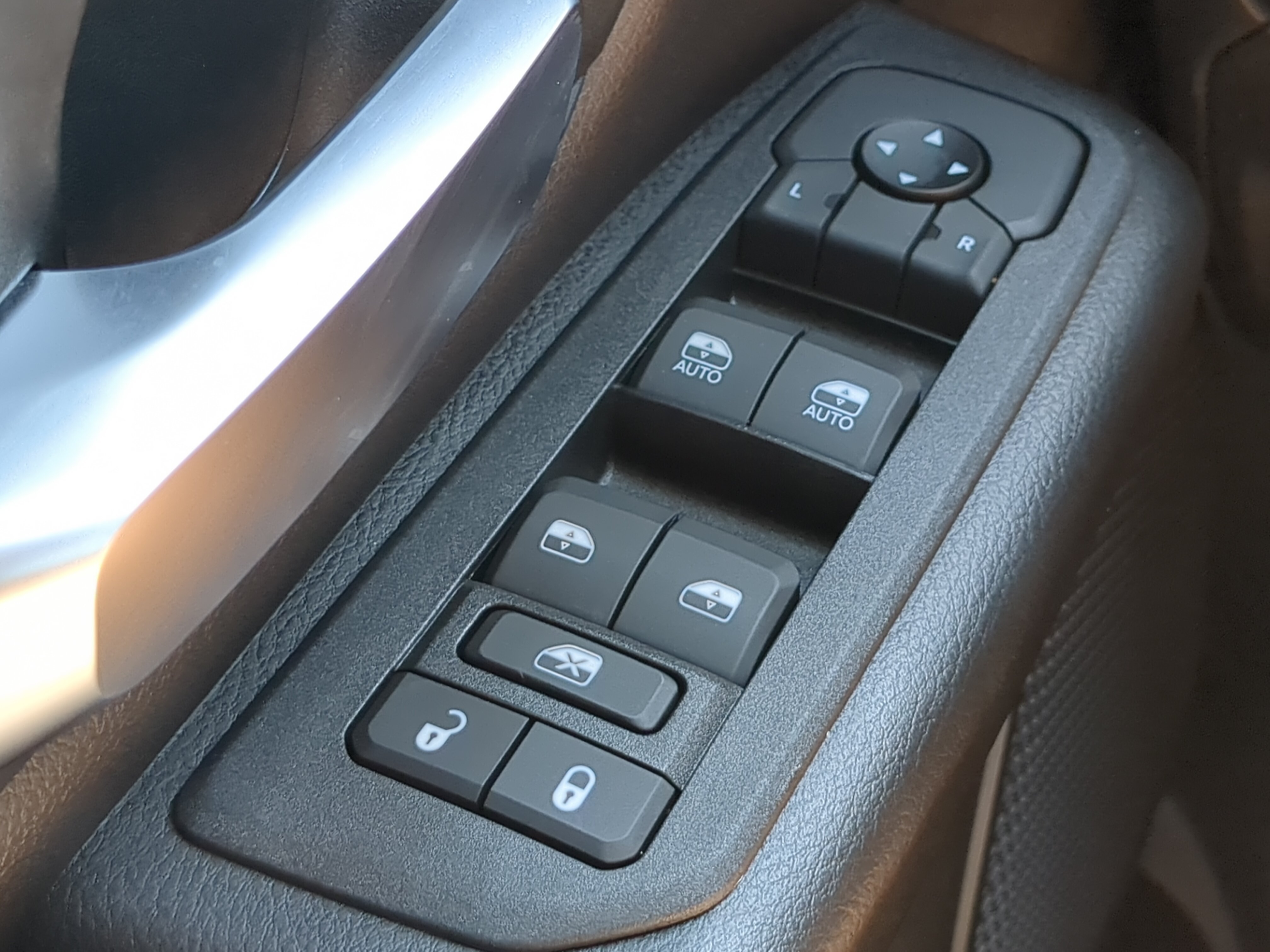 New 2026 RAM 1500 Tradesman AWD/4WD image 20