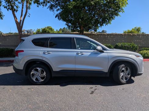 Certified 2023 Hyundai Santa Fe SEL FWD image 9