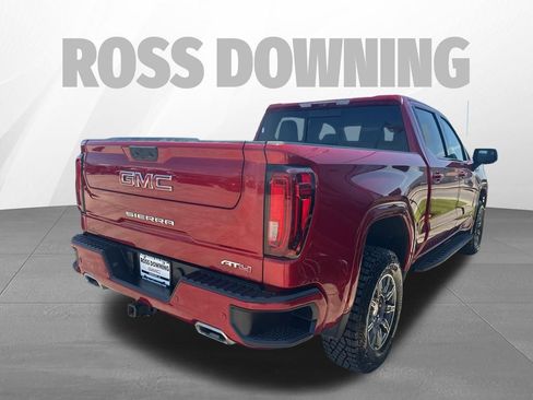 Used 2024 GMC Sierra 1500 AT4 w/ Technology Package AWD/4WD image 4