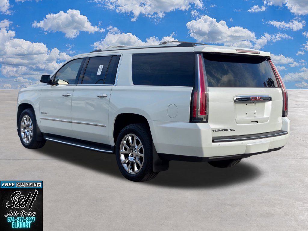 Used 2016 GMC Yukon XL Denali w/ Open Road Package AWD/4WD image 16