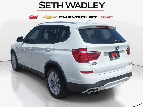 Used 2017 BMW X3 sDrive28i RWD image 5