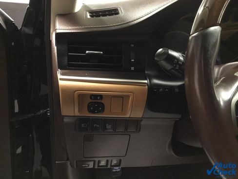 Used 2018 Lexus ES 350 w/ Navigation System Package image 20