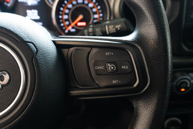 Used 2020 Jeep Wrangler Unlimited Sport AWD/4WD image 22