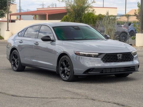 Used 2025 Honda Accord SE image 3