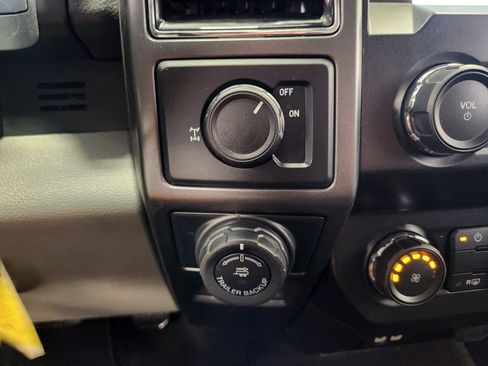 Used 2019 Ford F150 XLT w/ Equipment Group 301A Mid RWD image 20