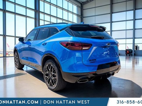 Used 2024 Chevrolet Blazer RS w/ Driver Confidence II Package FWD image 29