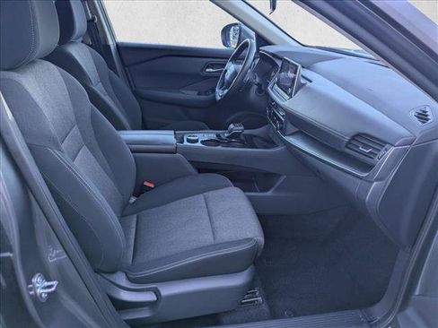 Used 2025 Nissan Rogue SV AWD/4WD image 20