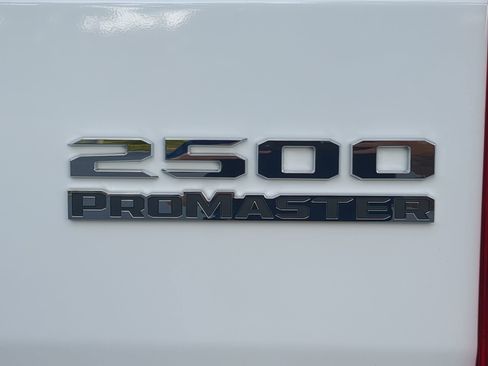 Used 2025 RAM ProMaster 2500 w/ U-Haul Equipment Group FWD image 47