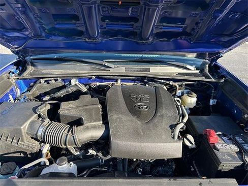 Certified 2023 Toyota Tacoma TRD Sport image 29