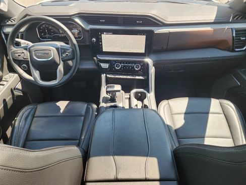 Used 2024 GMC Sierra 1500 Denali w/ Denali Reserve Package AWD/4WD image 2