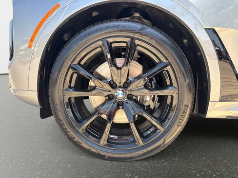 New 2026 BMW X7 xDrive40i w/ M Sport Package image 10