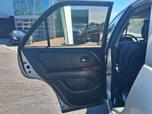 Used 2002 Lexus RX 300 4WD w/ Premium Pkg Plus image 15