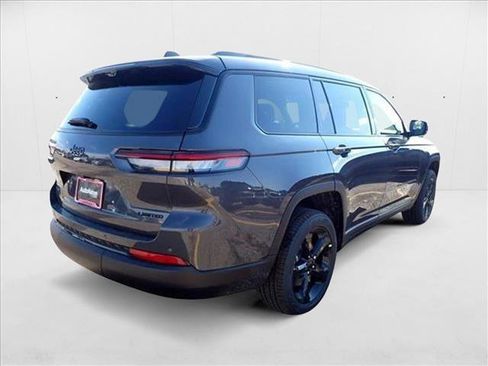 New 2025 Jeep Grand Cherokee L Limited w/ Luxury Tech Group II image 4