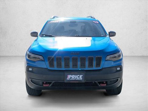 Used 2019 Jeep Cherokee Trailhawk w/ Comfort/Convenience Group image 2