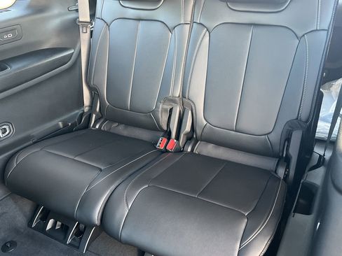 New 2025 Jeep Grand Cherokee L Limited AWD/4WD image 26