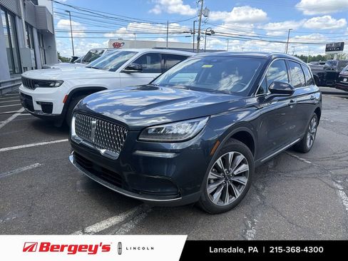 Certified 2022 Lincoln Corsair Reserve w/ Elements Package AWD/4WD image 1