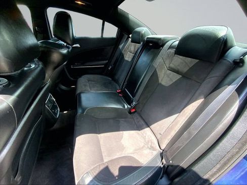 Used 2017 Dodge Charger R/T Scat Pack RWD image 29