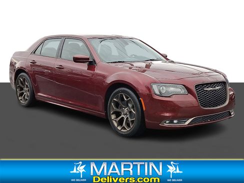 Used 2019 Chrysler 300 S w/ 300S Alloy Package image 1