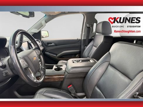 Used 2019 Chevrolet Suburban LT AWD/4WD image 20