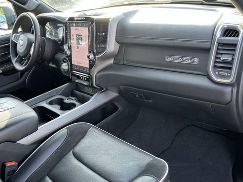 Used 2025 RAM 1500 Laramie AWD/4WD image 22