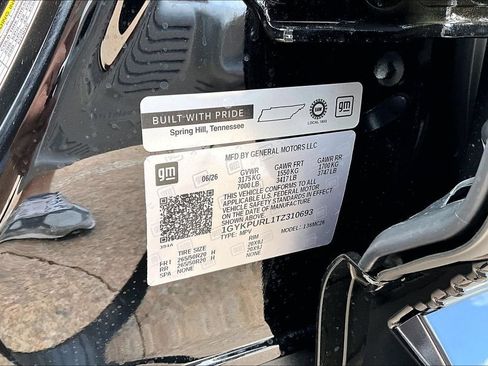 New 2026 Cadillac Lyriq Sport w/ LPO, Floor Liner Package AWD/4WD image 13
