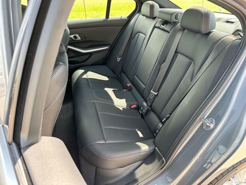 Used 2024 BMW 330i xDrive Sedan w/ Convenience Package image 21