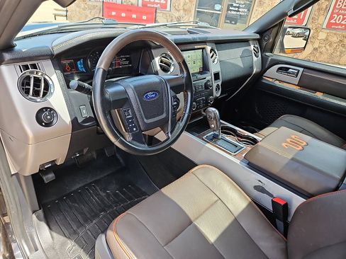 Used 2017 Ford Expedition EL King Ranch AWD/4WD image 13