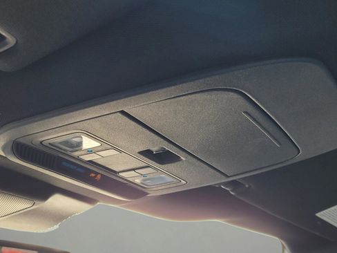 Certified 2022 Ford F150 XLT w/ Equipment Group 302A High image 27