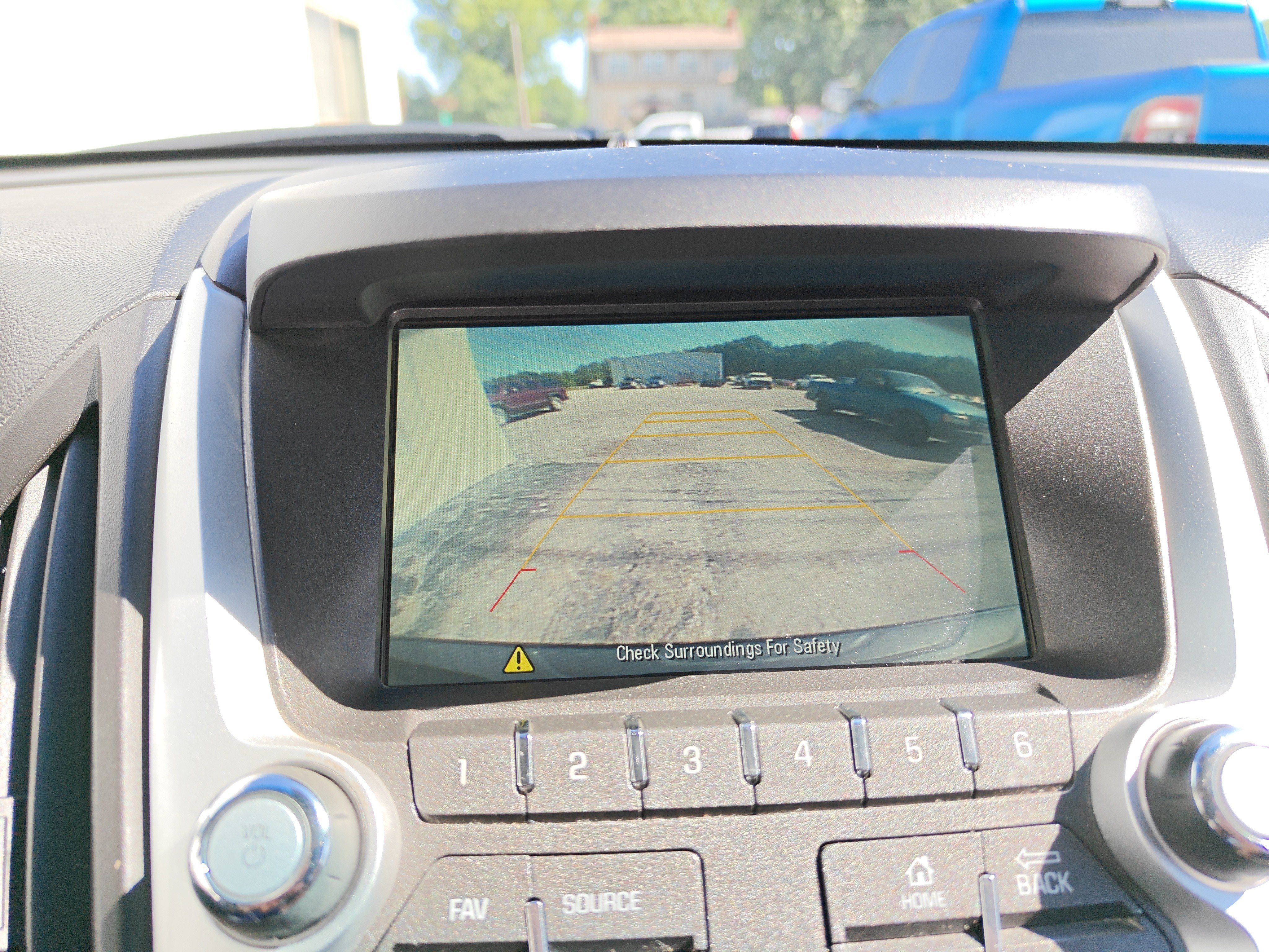 Used 2017 Chevrolet Equinox LT w/ Convenience Package FWD image 34