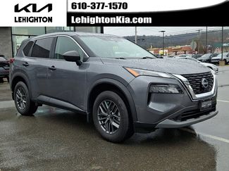 Used 2023 Nissan Rogue S video 1