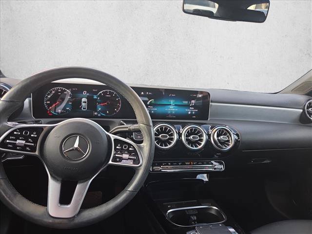 Used 2019 Mercedes-Benz A 220 4MATIC image 19