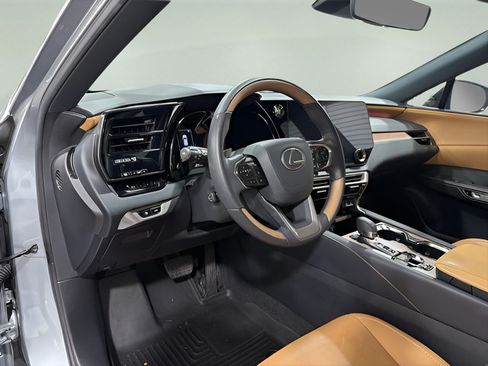 Used 2024 Lexus RX 350 Premium w/ Accessory Package (Z1) FWD image 10