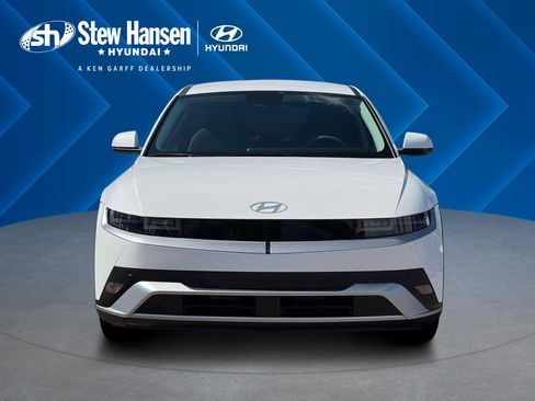 New 2026 Hyundai Ioniq 5 SEL image 13